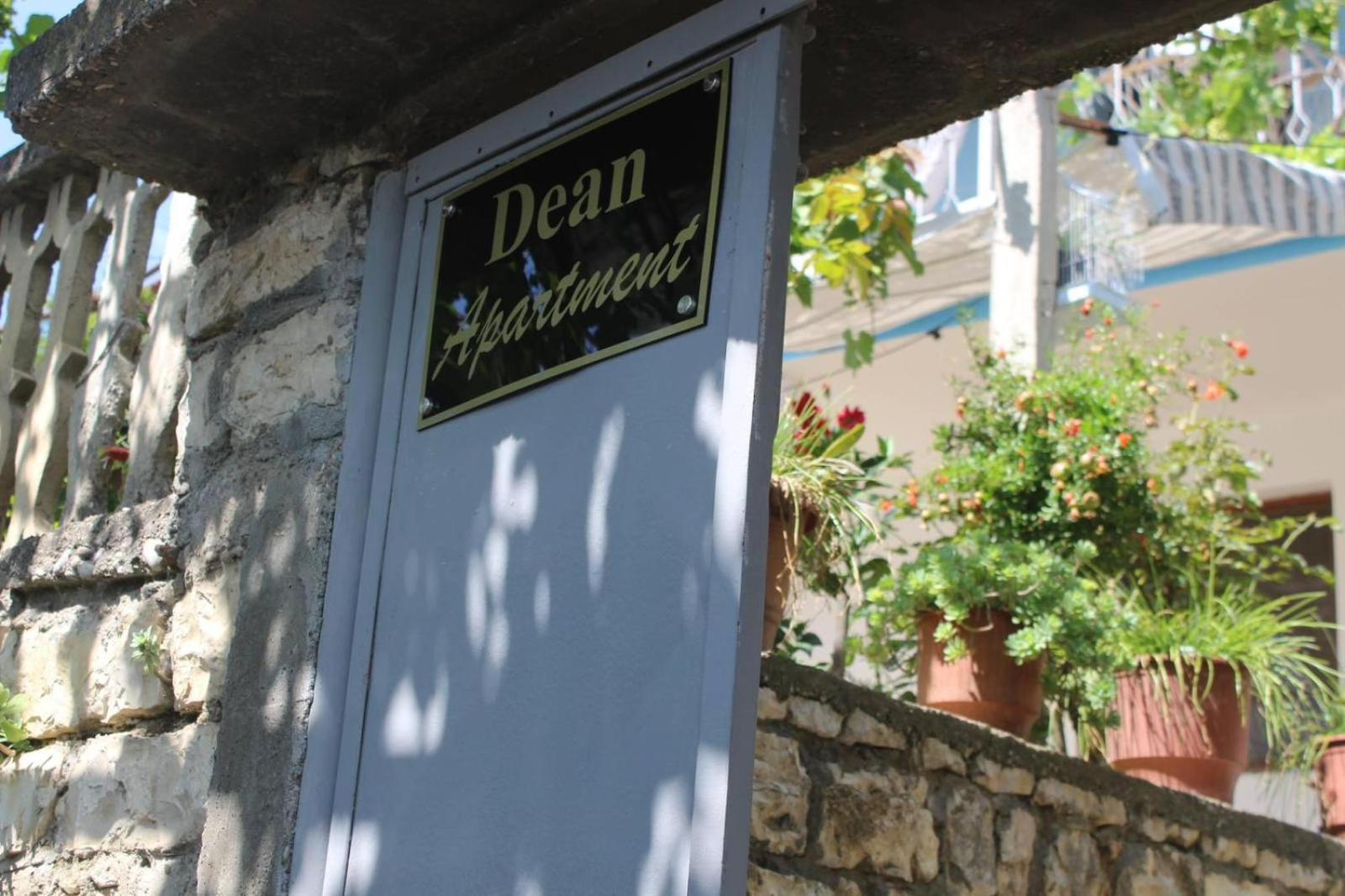 Dean * Berat